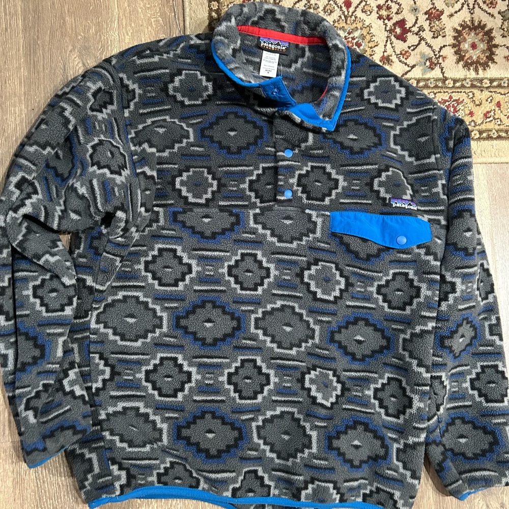 Patagonia Synchilla Gray and Blue Fleece